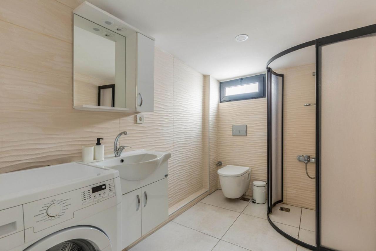Exquisite Flat With Terrace In Nisantasi Apartment อิสตันบูล ภายนอก รูปภาพ